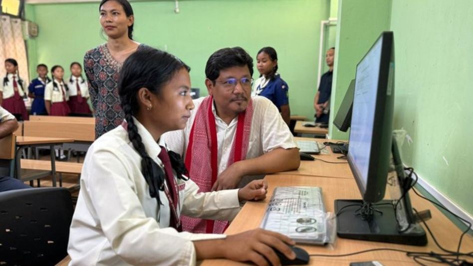 Meghalaya CM unveils solar-powered digital classrooms at Tura girls’ school Meghalaya CM unveils solar-powered digital classrooms at Tura girls’ school