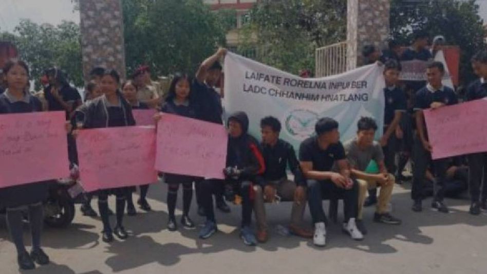 Tensions escalate as Lai students protest against BJP-led council formation in Mizoram's Lawngtlai Tensions escalate as Lai students protest against BJP-led council formation in Mizoram's Lawngtlai
