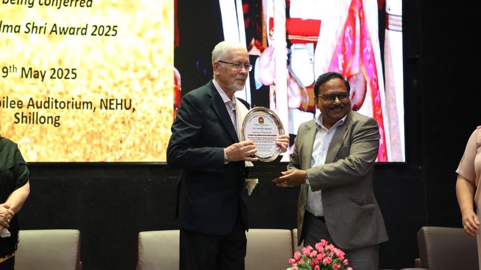 Meghalaya: NEHU honours Padma Shri David R Syiemlieh for lifetime contributions Meghalaya: NEHU honours Padma Shri David R Syiemlieh for lifetime contributions