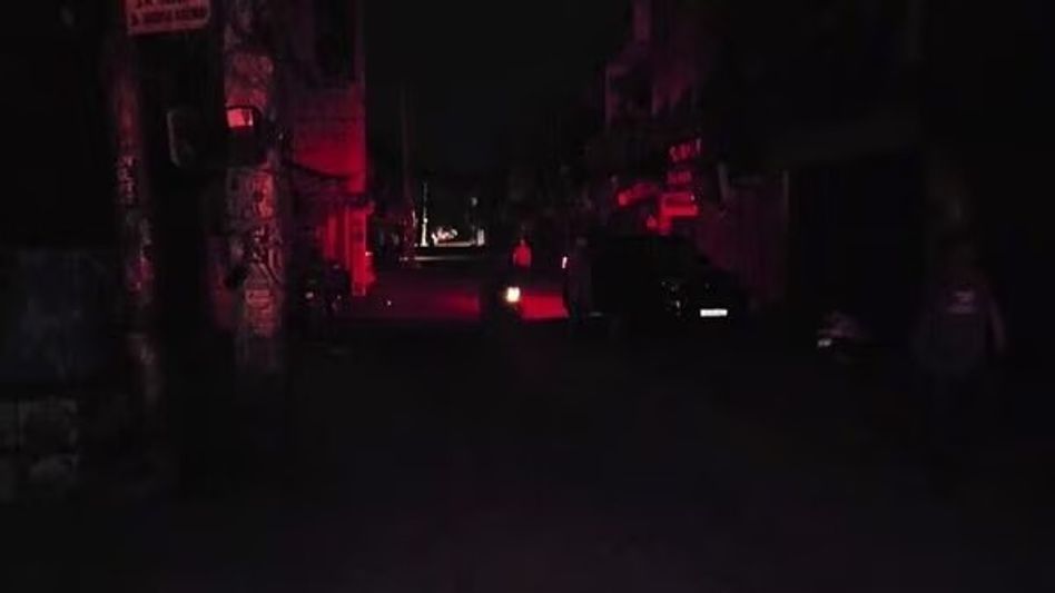 Blackouts and sirens grip Punjab and Jammu amid ceasefire violations by Pakistan Blackouts and sirens grip Punjab and Jammu amid ceasefire violations by Pakistan