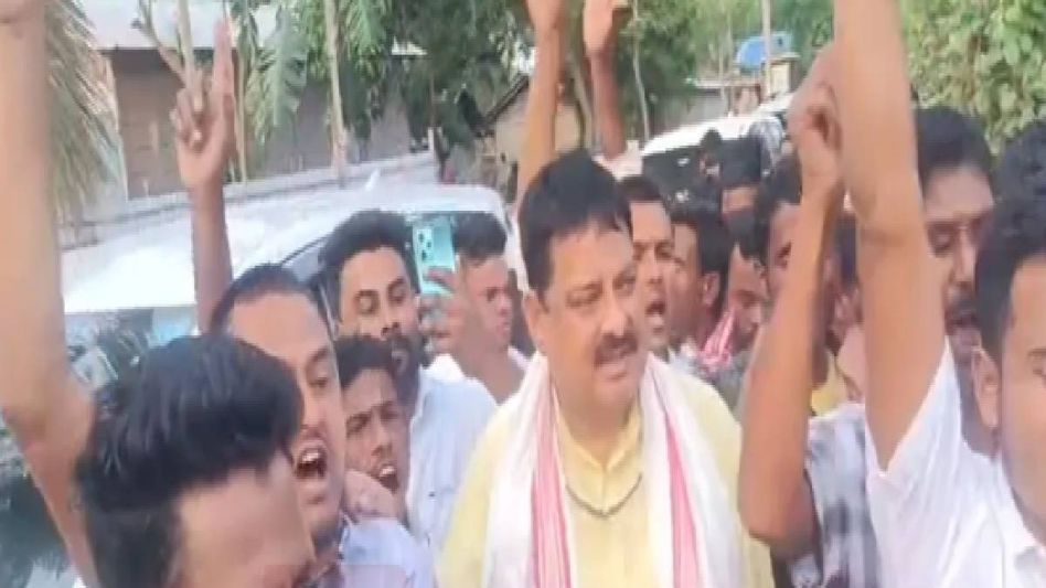 Assam: Congress sweeps Samaguri Zilla Parishad Seats, MP Rakibul Hussain thanks voters Assam: Congress sweeps Samaguri Zilla Parishad Seats, MP Rakibul Hussain thanks voters