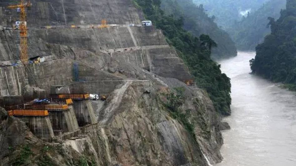 Arunachal: Authorities crack down on illegal sand mining in Lower Subansiri following student unions’ complaint Arunachal: Authorities crack down on illegal sand mining in Lower Subansiri following student unions’ complaint