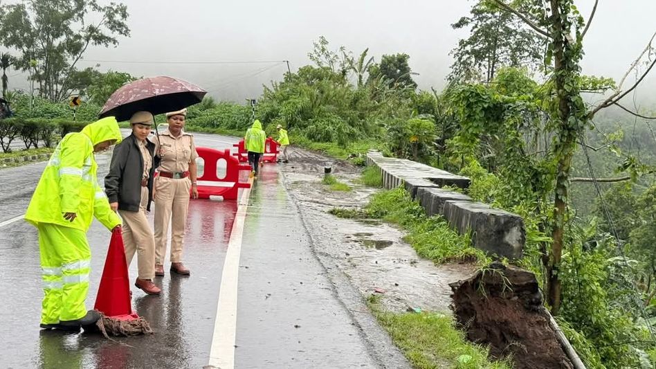 Rain mayhem in Meghalaya claims three in East Khasi Hills; CM announces ex-gratia Rain mayhem in Meghalaya claims three in East Khasi Hills; CM announces ex-gratia