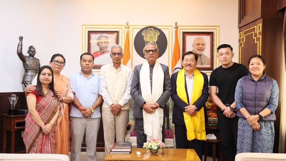 SDF delegation meets Guv to discuss Sikkim’s development and challenges SDF delegation meets Guv to discuss Sikkim’s development and challenges