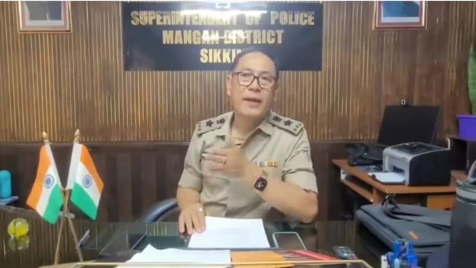 North Sikkim tourist tragedy: Massive rescue ops on as vehicle plunges into gorge North Sikkim tourist tragedy: Massive rescue ops on as vehicle plunges into gorge