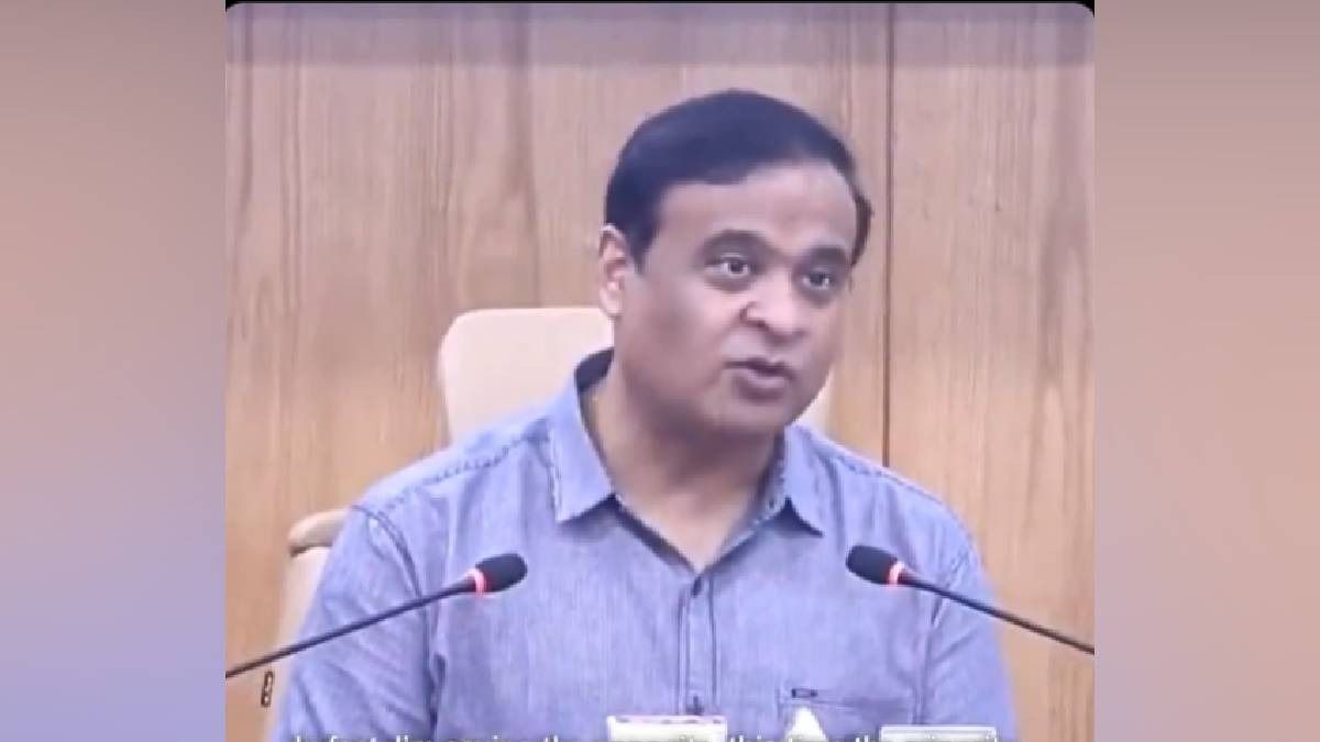 Assam CM alleges Congress taking help of about 2000 Facebook accounts based in Bangladesh Assam CM alleges Congress taking help of about 2000 Facebook accounts based in Bangladesh