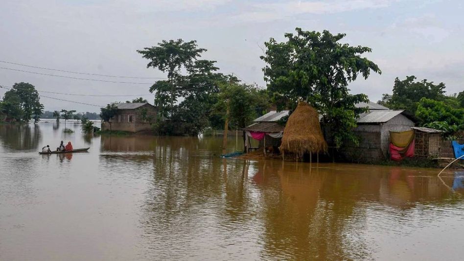 Assam flood: Over 3.37 lakh still affected despite marginal relief, death toll rises to 17 Assam flood: Over 3.37 lakh still affected despite marginal relief, death toll rises to 17