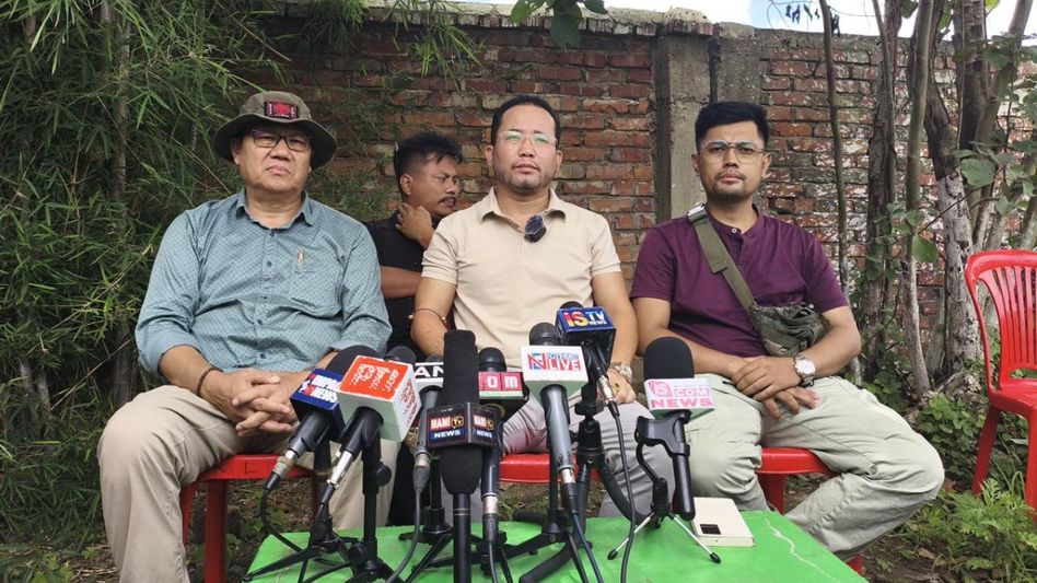 Arambai Tenggol ends shutdown on day 3 in Manipur, vows stir for leader’s release Arambai Tenggol ends shutdown on day 3 in Manipur, vows stir for leader’s release