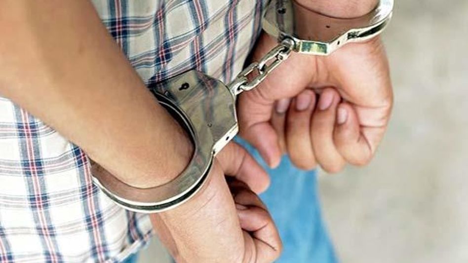 Mizoram: Six arrested with smuggled areca nuts worth Rs 1.81 crore Mizoram: Six arrested with smuggled areca nuts worth Rs 1.81 crore