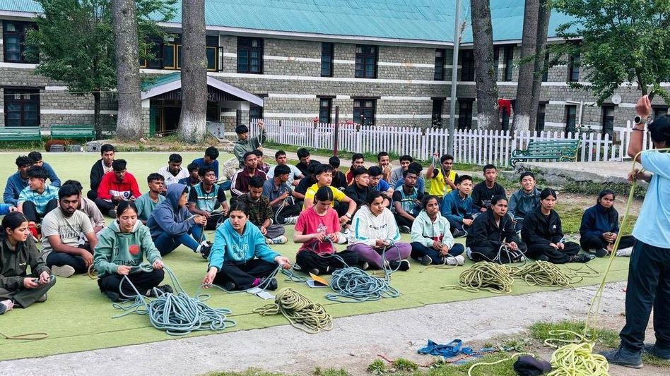 Sikkim tribal students earn national spotlight after excelling in mountaineering course Sikkim tribal students earn national spotlight after excelling in mountaineering course