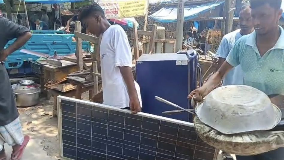 Assam: Illegal encroachments cleared by district administration in Dhubri Assam: Illegal encroachments cleared by district administration in Dhubri