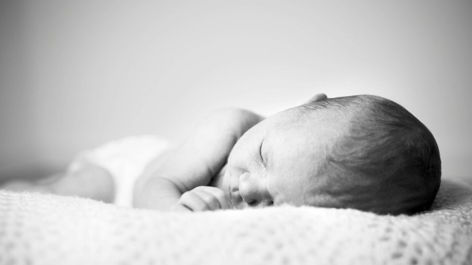 Newborn babies can feel pain before they understand it: Study Newborn babies can feel pain before they understand it: Study