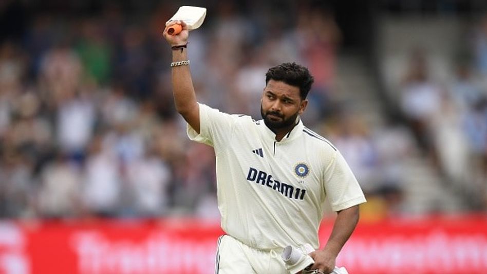 Rishabh Pant overtakes Dhoni, sets new record for Indian wicketkeepers in Tests Rishabh Pant overtakes Dhoni, sets new record for Indian wicketkeepers in Tests