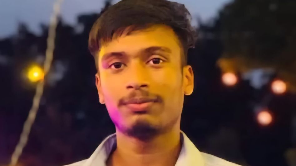 Bangladeshi man held in Assam's Gauripur after attempted elopement with local woman Bangladeshi man held in Assam's Gauripur after attempted elopement with local woman