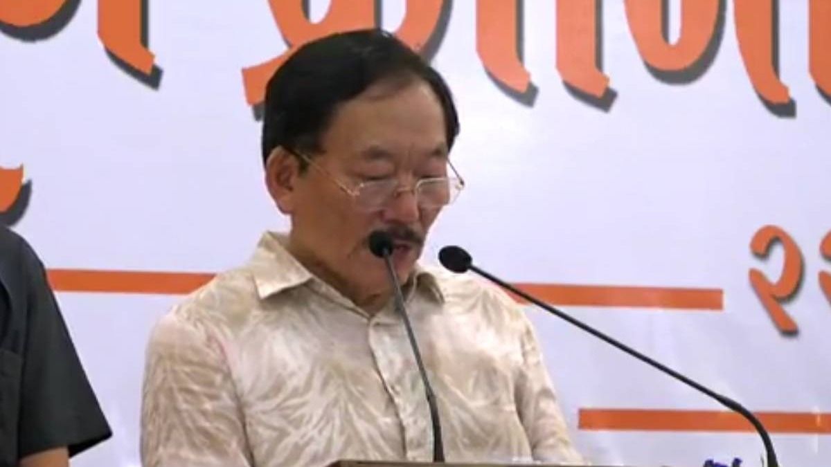 SDF leader accuses Sikkim government of corruption at Kranti Diwas rally SDF leader accuses Sikkim government of corruption at Kranti Diwas rally