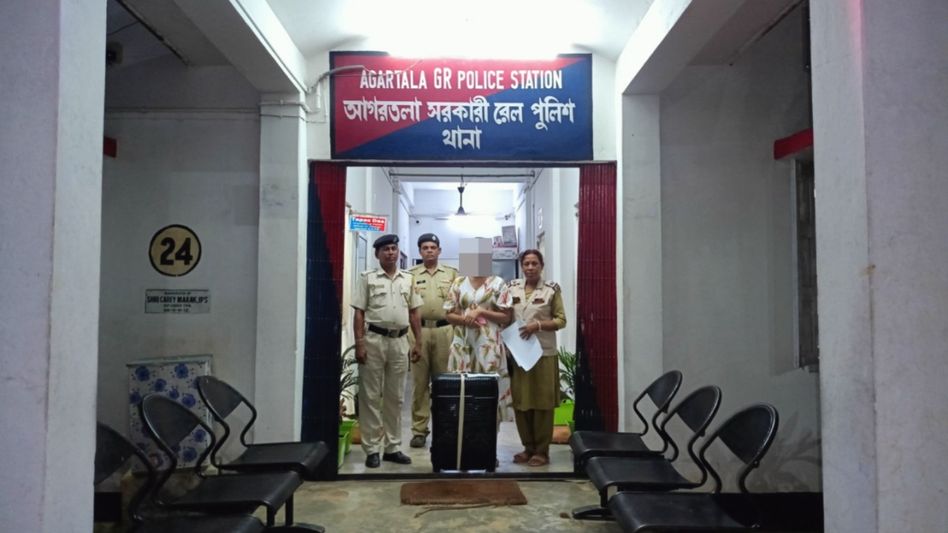 Tripura: Police arrest woman with 21 kg cannabis, seize cough syrup at Agartala station Tripura: Police arrest woman with 21 kg cannabis, seize cough syrup at Agartala station