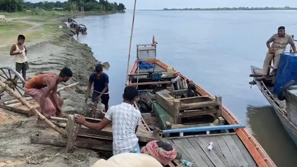 Assam: Illegal band saw mills busted in Dhubri char area Assam: Illegal band saw mills busted in Dhubri char area