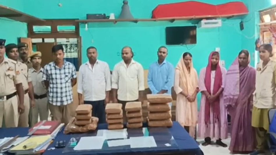 Tripura: Seven including six from Bihar held with cannabis in Khowai Tripura: Seven including six from Bihar held with cannabis in Khowai
