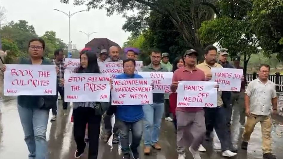 Manipur journalists to stage sit-in protest over government’s silence on Gwaltabi incident Manipur journalists to stage sit-in protest over government’s silence on Gwaltabi incident