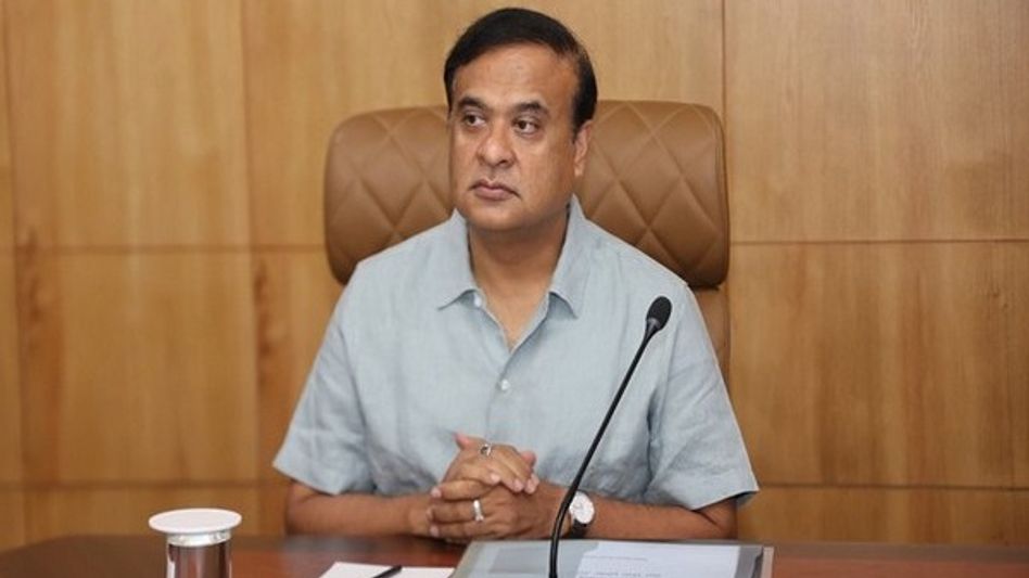 Himanta Biswa Sarma reviews welfare schemes in five Assembly constituencies Himanta Biswa Sarma reviews welfare schemes in five Assembly constituencies