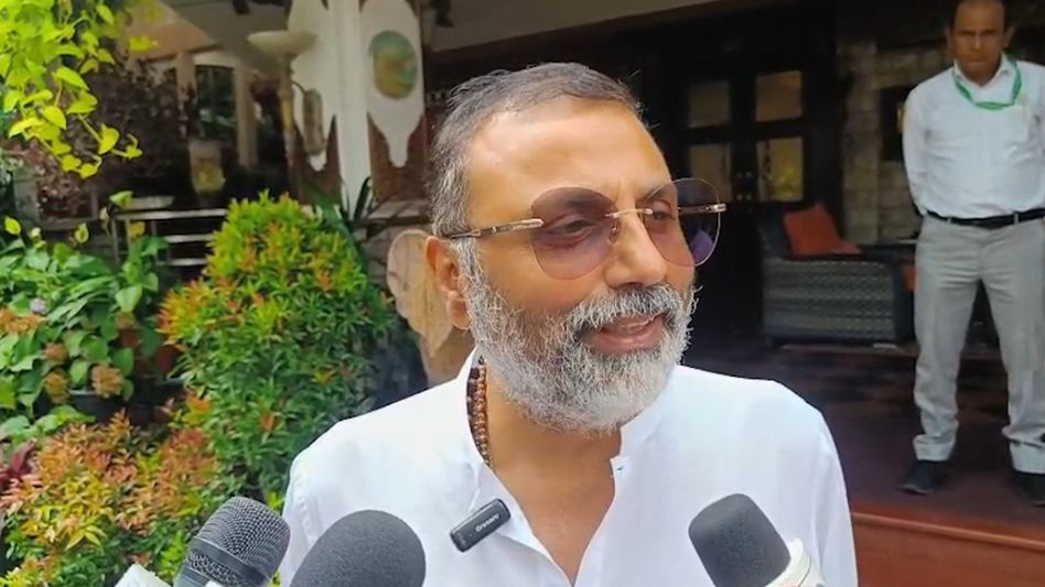 Voter surge in Jharkhand: BJP’s Nishikant Dubey raises alarm, echoes Rahul Gandhi’s concerns Voter surge in Jharkhand: BJP’s Nishikant Dubey raises alarm, echoes Rahul Gandhi’s concerns