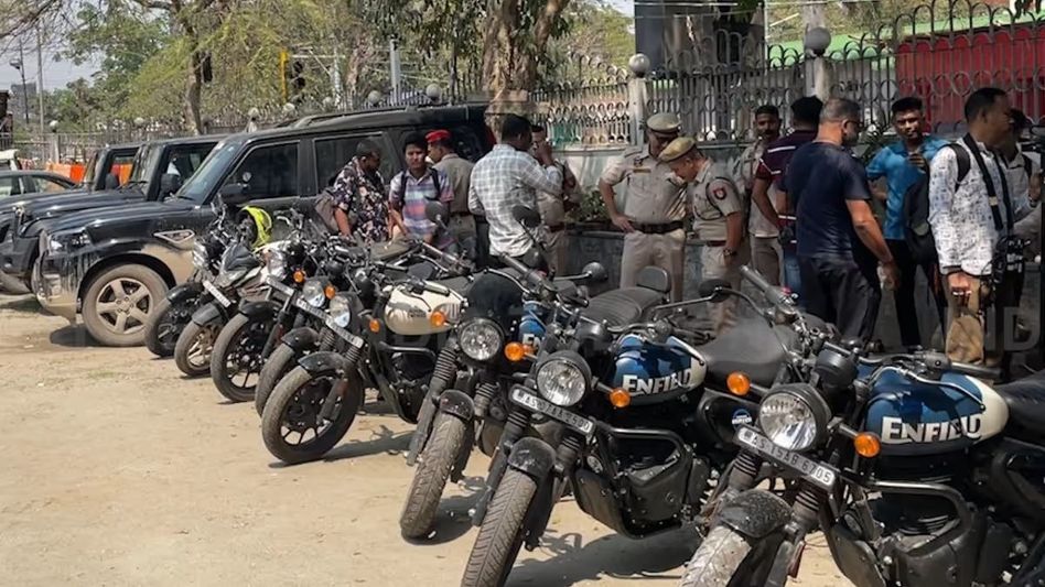 Man arrested with stolen motorcycle near international border Man arrested with stolen motorcycle near international border