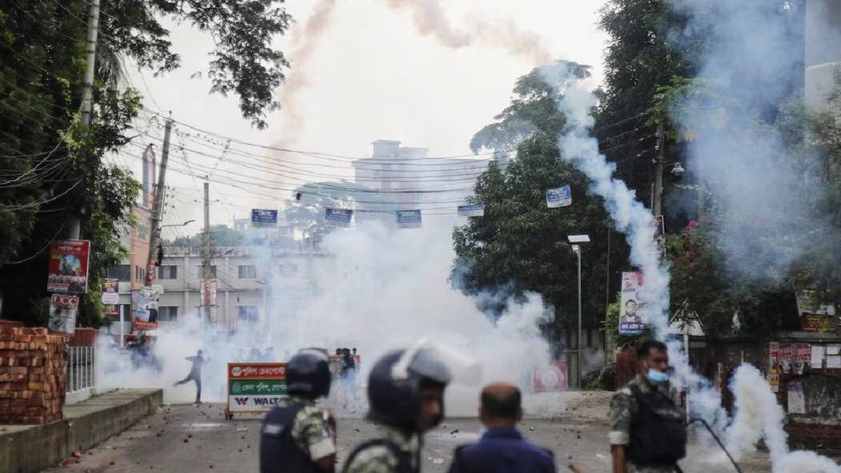 Violent clashes erupt in Bangladesh Gopalganj, 4 dead, curfew imposed following NCP rally tensions Violent clashes erupt in Bangladesh Gopalganj, 4 dead, curfew imposed following NCP rally tensions