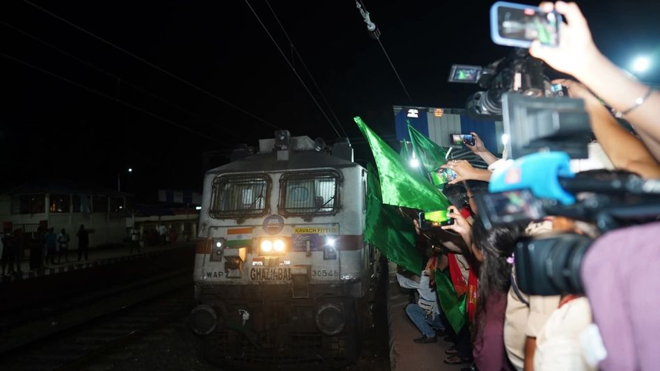 Rajdhani Express makes historic first stop at Diphu, boosts Karbi Anglong rail connectivity Rajdhani Express makes historic first stop at Diphu, boosts Karbi Anglong rail connectivity