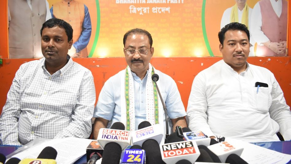 Tripura BJP chief slams opposition over 'fake' campaign against smart meters Tripura BJP chief slams opposition over 'fake' campaign against smart meters