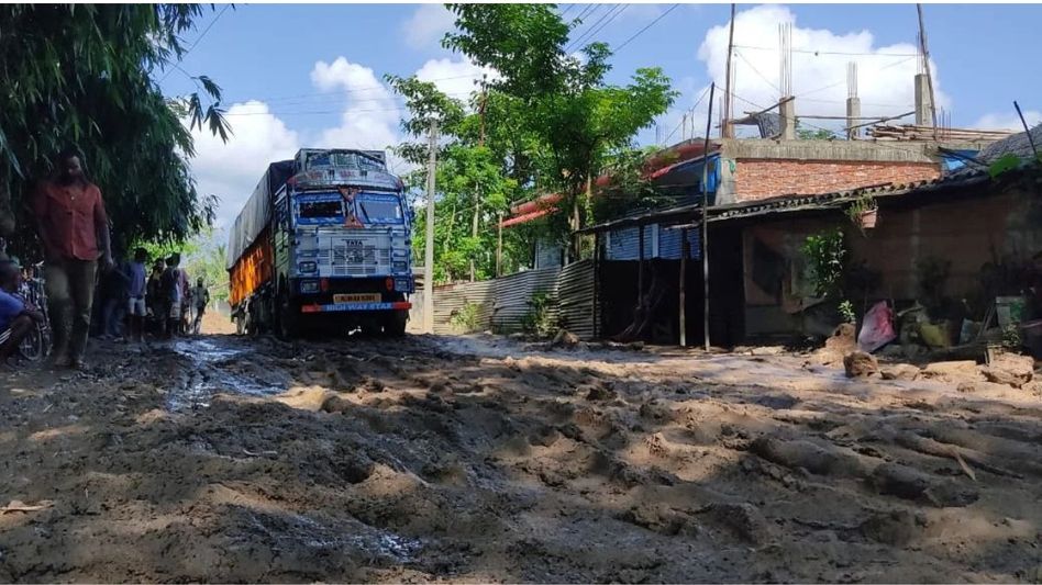 Mizoram students' body slams NHIDCL over NH-306 neglect, threatens to close office Mizoram students' body slams NHIDCL over NH-306 neglect, threatens to close office