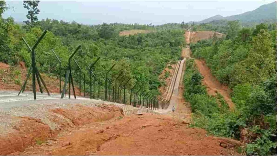 Manipur: Naga bodies issue 20-day ultimatum to Centre over border fencing, FMR rollback Manipur: Naga bodies issue 20-day ultimatum to Centre over border fencing, FMR rollback