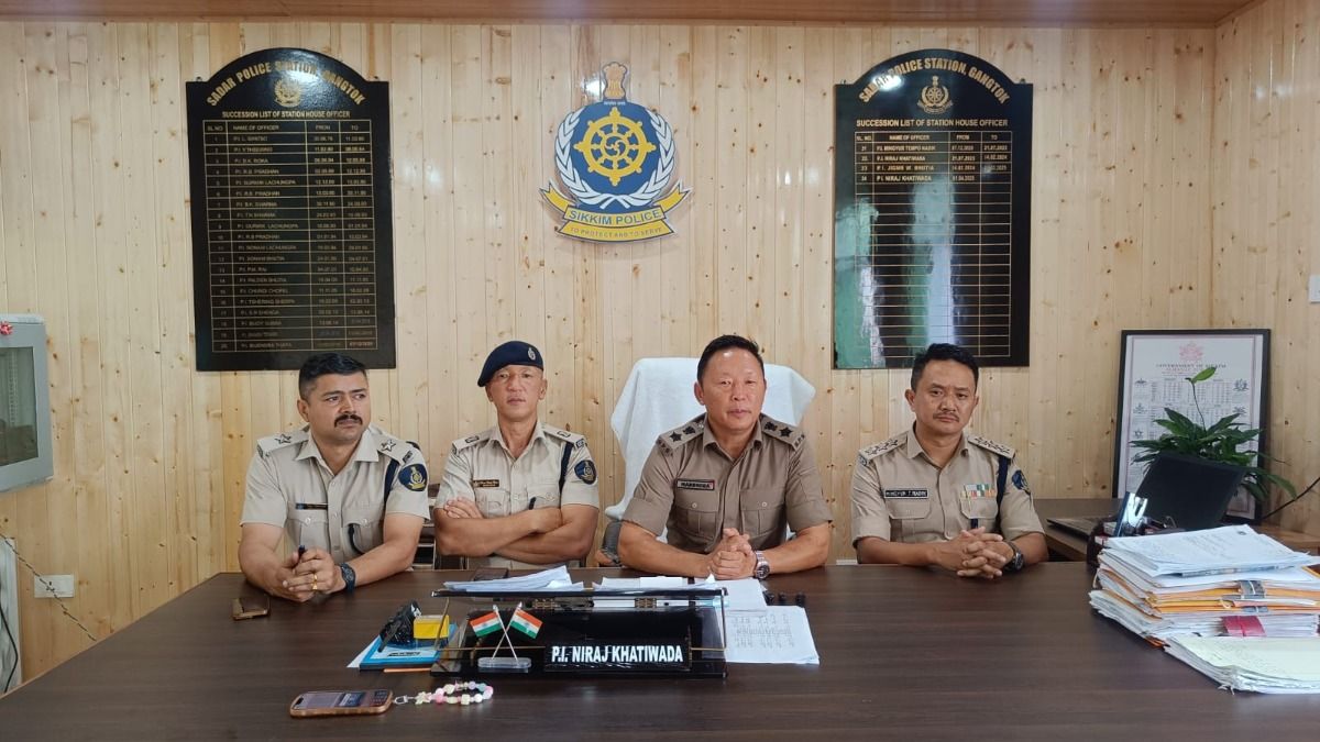 76-year-old Sikkim man kills stranger, drags body to chicken shed; surrenders later 76-year-old Sikkim man kills stranger, drags body to chicken shed; surrenders later