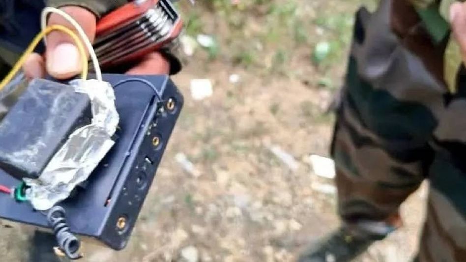 Manipur: IED successfully neutralized near Tamil Sangam in Moreh by security forces Manipur: IED successfully neutralized near Tamil Sangam in Moreh by security forces