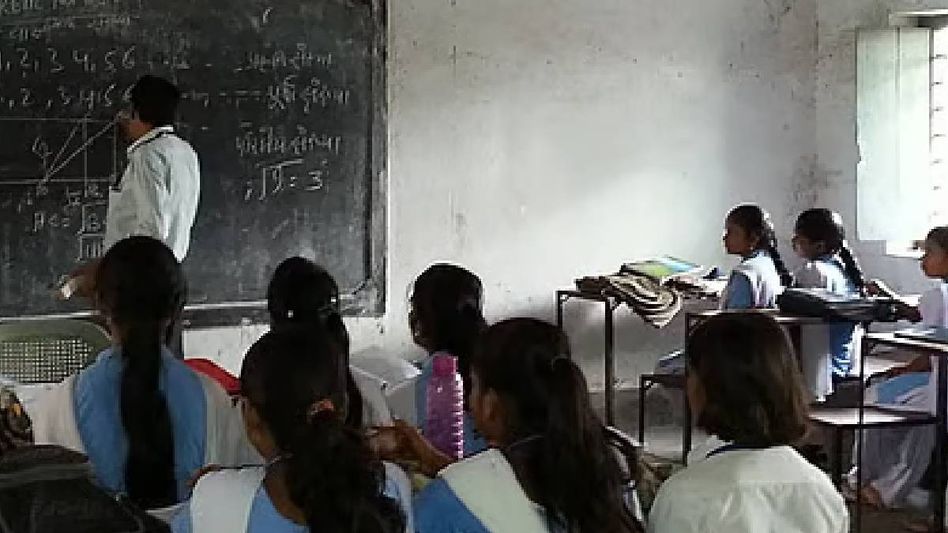 Assam: Non-affiliated private school students can now register through government institutions for HSLC exam Assam: Non-affiliated private school students can now register through government institutions for HSLC exam