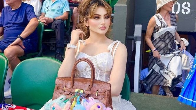 Urvashi Rautela's Luxury Bag Stolen at Gatwick
