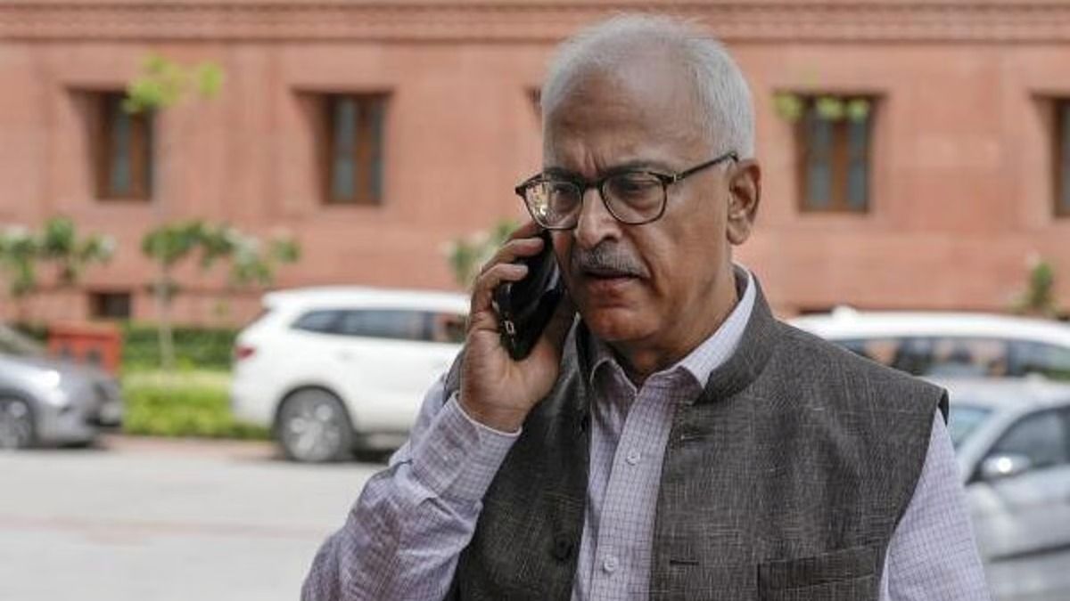 Senior BSF officers apprise Manipur Governor of border security measures