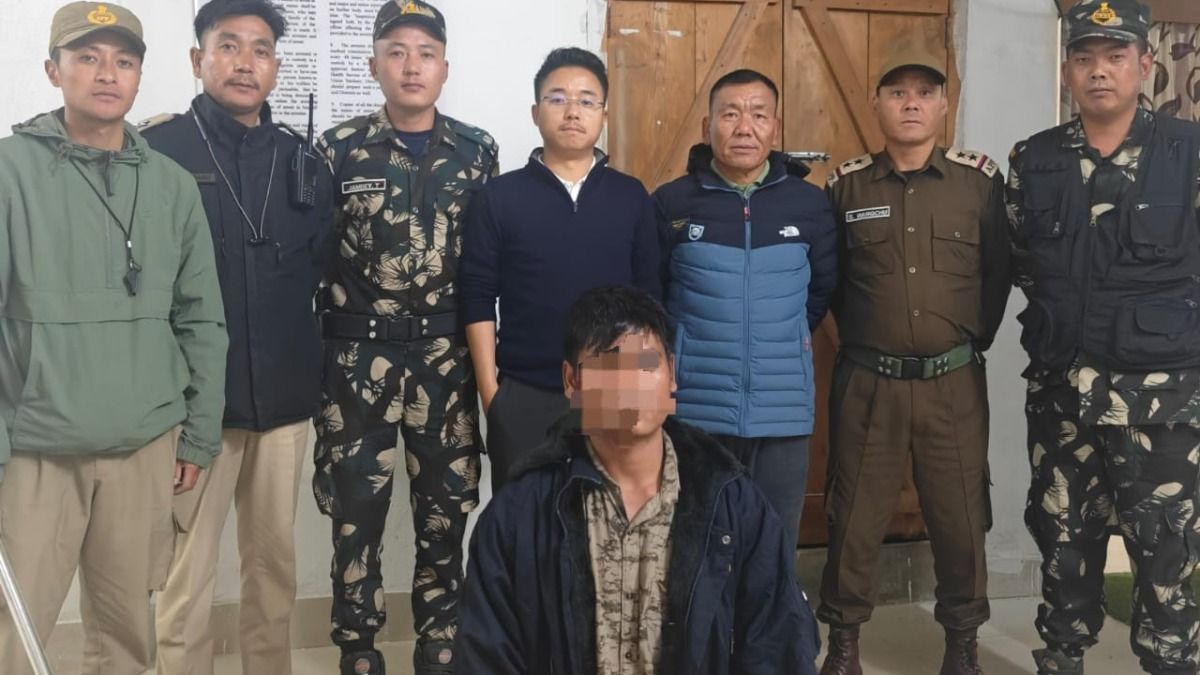 Assam driver steals employer’s ATM, caught in Tawang after fleeing with fake IDs Assam driver steals employer’s ATM, caught in Tawang after fleeing with fake IDs