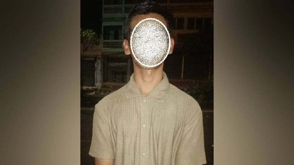 Manipur man arrested for showing obscene images to minor girl in Imphal Manipur man arrested for showing obscene images to minor girl in Imphal
