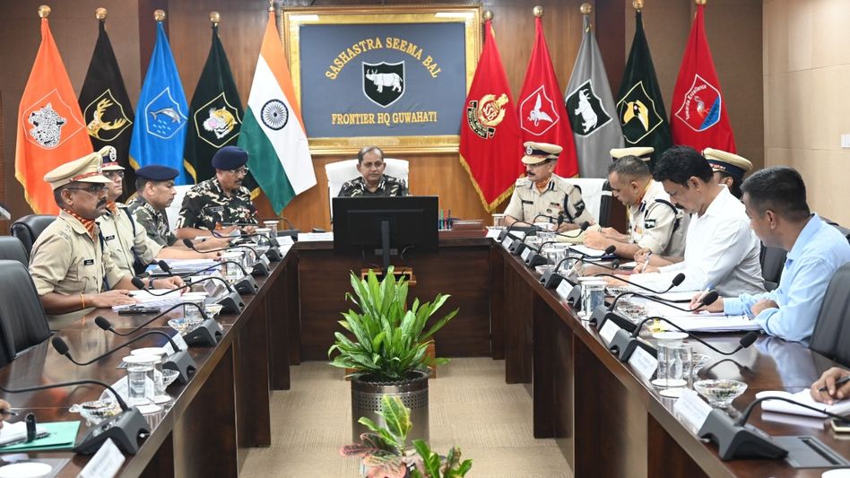 SSB Chief reviews border preparedness along Indo-Bhutan frontier in Assam SSB Chief reviews border preparedness along Indo-Bhutan frontier in Assam