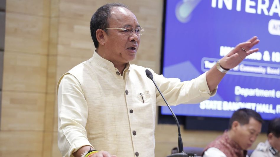 Arunachal Home Minister: Government can’t solve all problems alone Arunachal Home Minister: Government can’t solve all problems alone