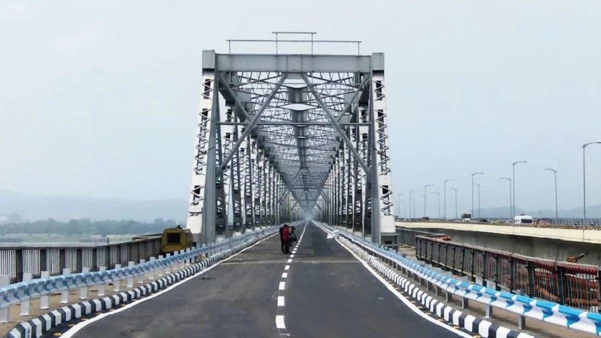 Assam: Old Saraighat bridge to remain closed for repairs on August 9 night, diversions announced Assam: Old Saraighat bridge to remain closed for repairs on August 9 night, diversions announced