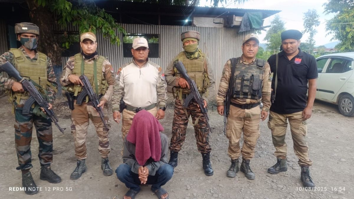 Insurgent cadres, juvenile held in Manipur; arms, ammunition seized in security ops Insurgent cadres, juvenile held in Manipur; arms, ammunition seized in security ops