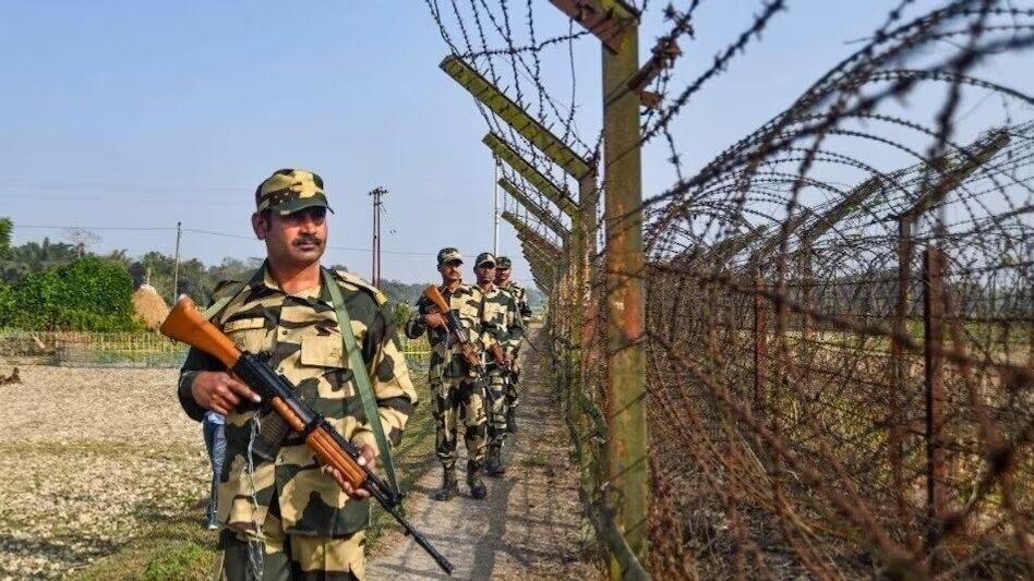 BSF seals Meghalaya border to hunt down armed infiltrators from Bangladesh BSF seals Meghalaya border to hunt down armed infiltrators from Bangladesh