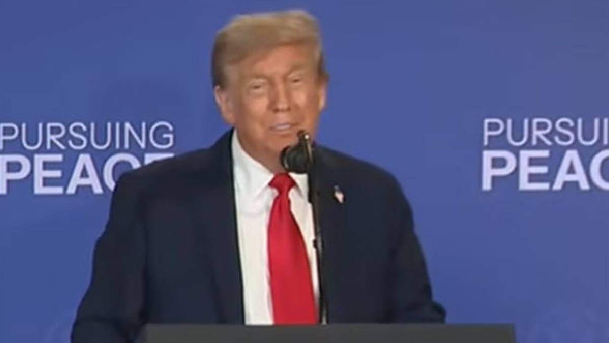 Will stop 5000-7000 people a week from being killed: Trump during meet with Putin