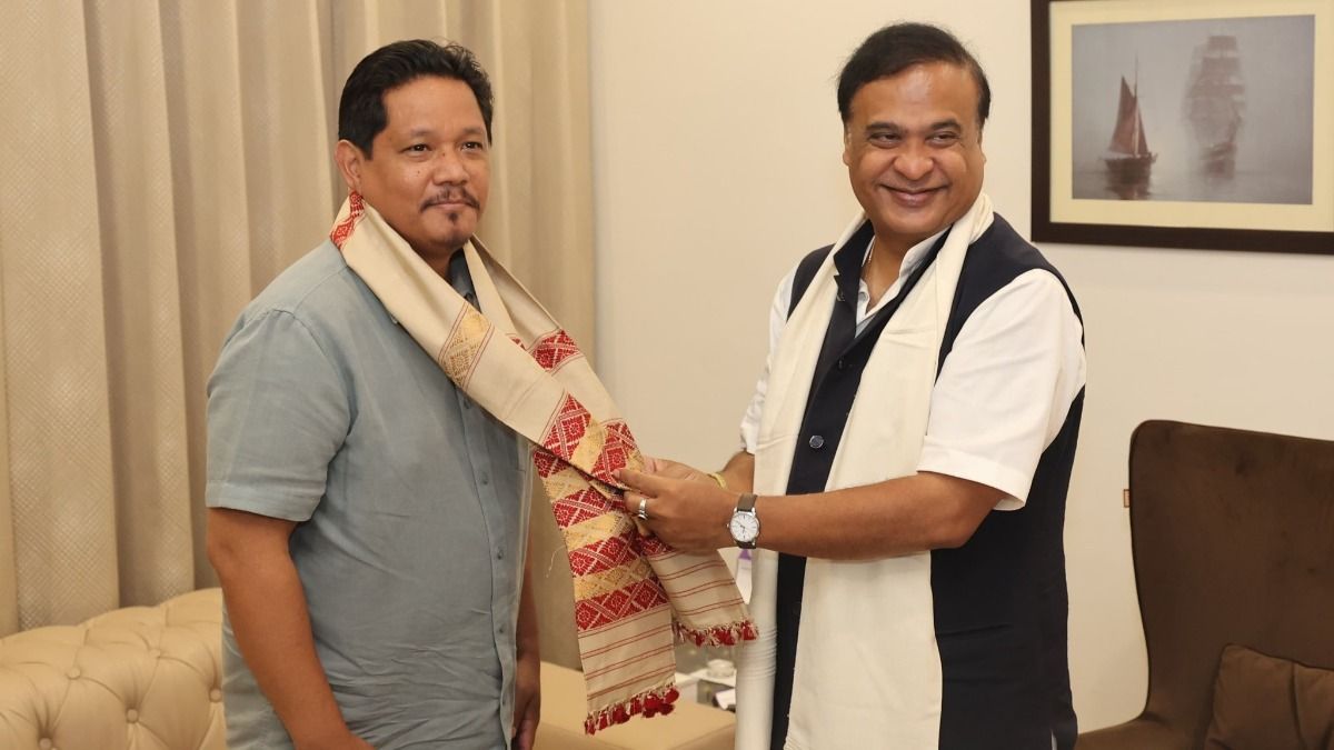 Assam-Meghalaya chief ministers discuss key issues in Guwahati