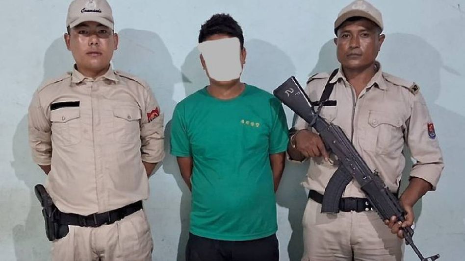 Manipur: Self-styled corporal of proscribed outfit KCP (MFL) arrested in Imphal East for extortion activities Manipur: Self-styled corporal of proscribed outfit KCP (MFL) arrested in Imphal East for extortion activities