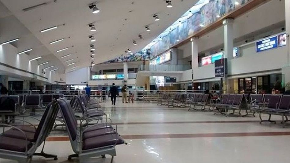 Full emergency at Guwahati airport after Alliance air flight returns midway due to snag Full emergency at Guwahati airport after Alliance air flight returns midway due to snag