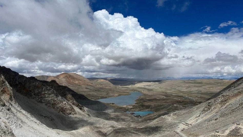 Sikkim: Glacial lake expedition crosses Dongkha La Pass, conducts high-altitude surveys Sikkim: Glacial lake expedition crosses Dongkha La Pass, conducts high-altitude surveys