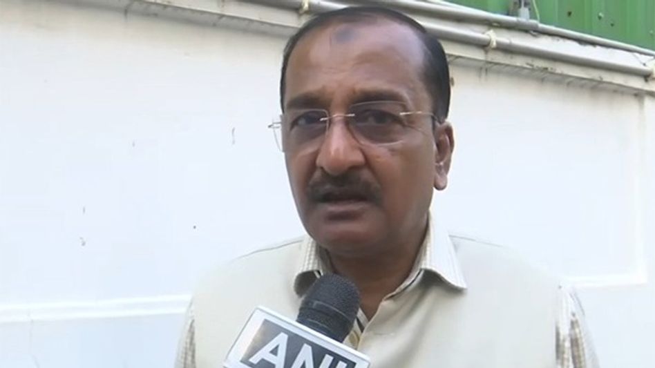 Assam BJP leader alleges suspected Bangladeshi Miya Muslims control 30,000 mosques in Assam Assam BJP leader alleges suspected Bangladeshi Miya Muslims control 30,000 mosques in Assam