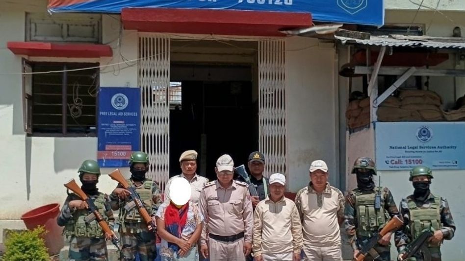 Manipur police arrest drug trafficker with psychotropic substances in Churachandpur Manipur police arrest drug trafficker with psychotropic substances in Churachandpur